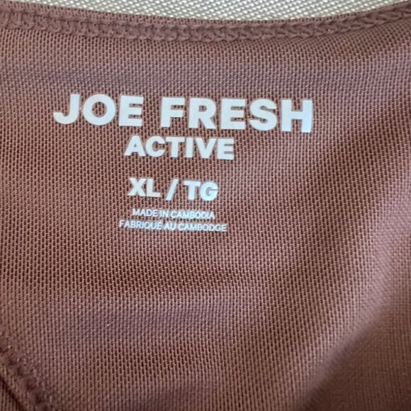 JOE FRESH Crop Active Top / Activewear / x Sasha Exeter / Shiny / Brown / SizeXL - Picture 5 of 6